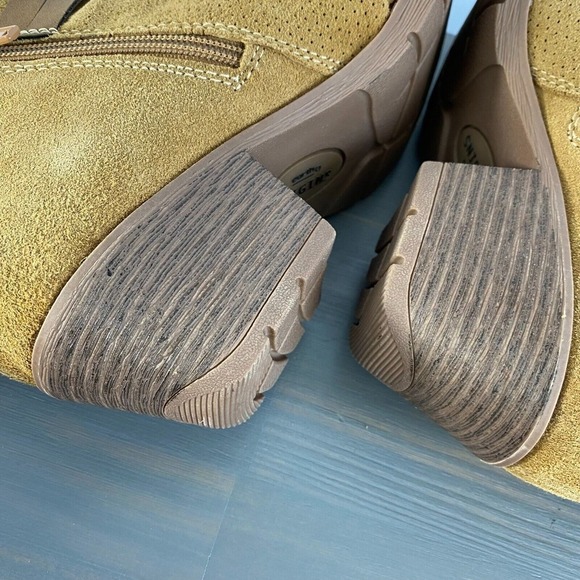 Earth Origins Odel Western Suede Ankle Boots Women Size 9 Bone Brown Chunky Heel - Picture 9 of 12